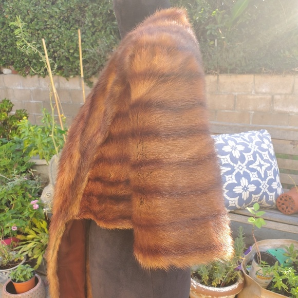 Vintage Mink Stole for bridal/formal, free size - Picture 5 of 7
